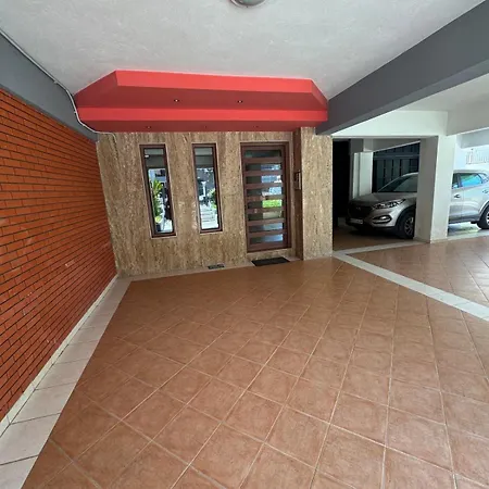 Apartamento By The Sea Néoi Epivátai